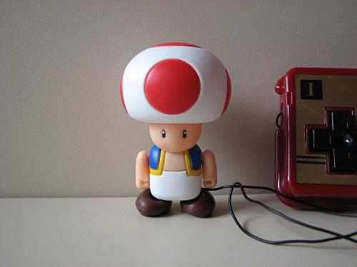 RemoteControlledFigure_Toad2.jpg